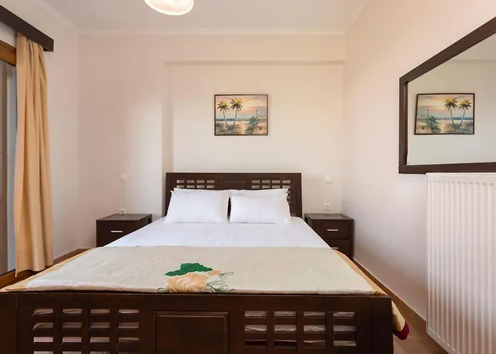 Venetico Beachfront & - 2 Bedroom Sea View Apartamento Argassi