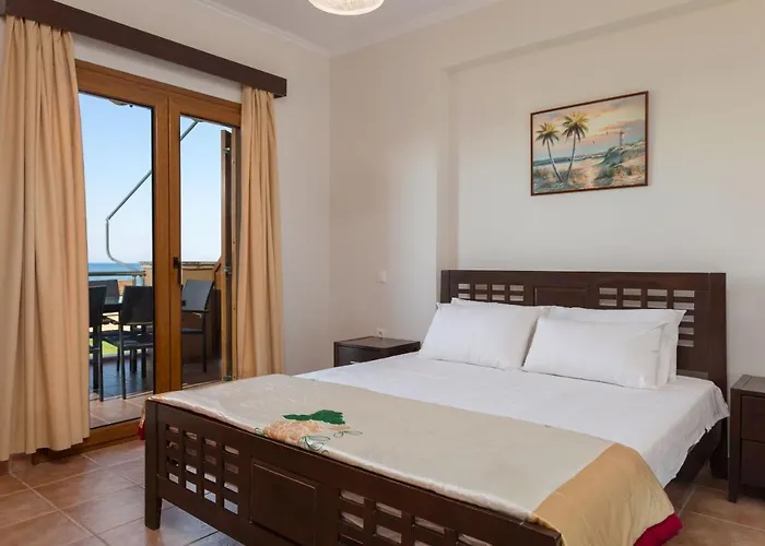 Venetico Beachfront & - 2 Bedroom Sea View *