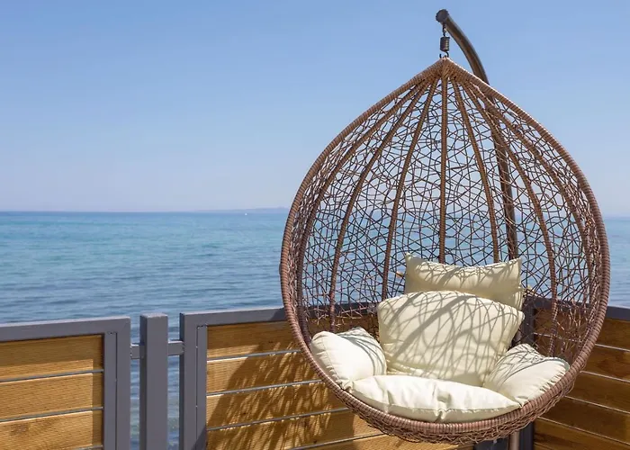 Apartamento Venetico Beachfront & - 2 Bedroom Sea View Argassi