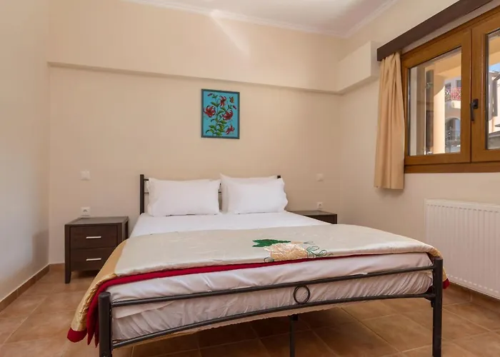 Apartamento Venetico Beachfront & - 2 Bedroom Sea View *
