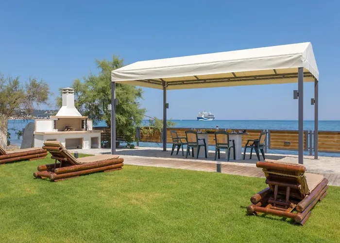 Venetico Beachfront & - 2 Bedroom Sea View * Argassi