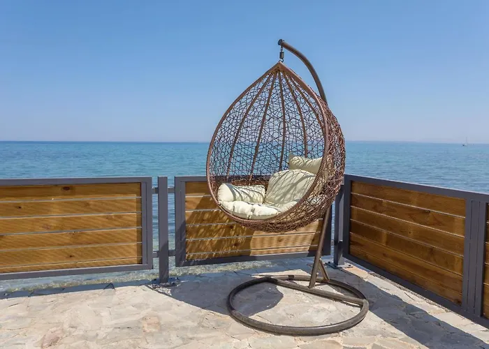 Venetico Beachfront & - 2 Bedroom Sea View * Argassi