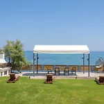 Venetico Beachfront & - 2 Bedroom Sea View Daire
