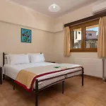 Daire Venetico Beachfront & - 2 Bedroom Sea View