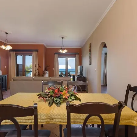 Venetico Beachfront & - 2 Bedroom Sea View