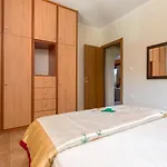 Venetico Beachfront & - 2 Bedroom Sea View شقة أرغاسي