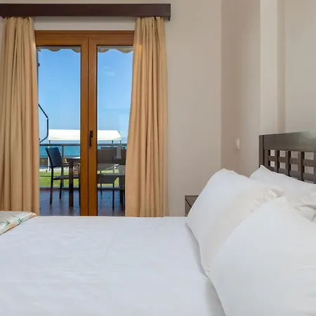 公寓 Venetico Beachfront & - 2 Bedroom Sea View *