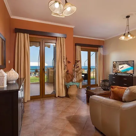 Venetico Beachfront & - 2 Bedroom Sea View 아파트 아르가시