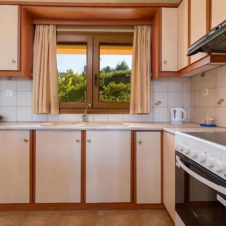 Venetico Beachfront & - 2 Bedroom Sea View